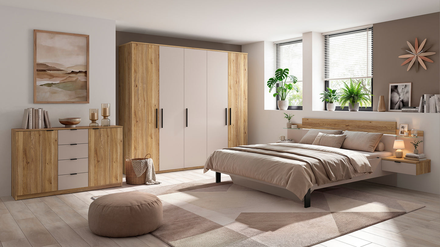 Tabina King Size Bed w/Nightstands