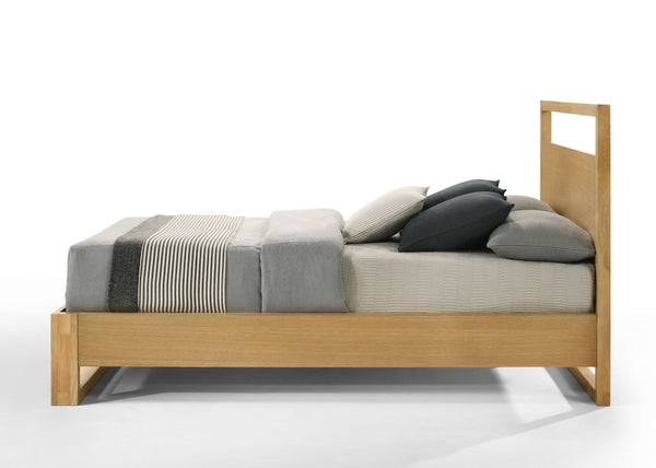 Nova Domus Berlin - Modern Natural Oak Bedroom Set