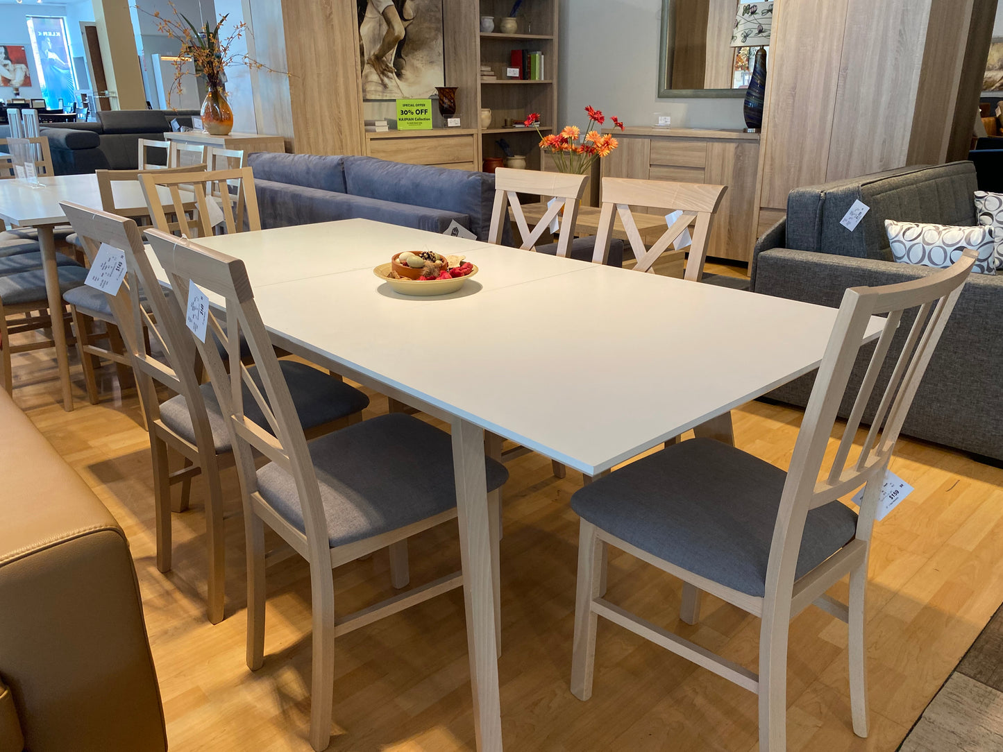 AMAN Dinning Set