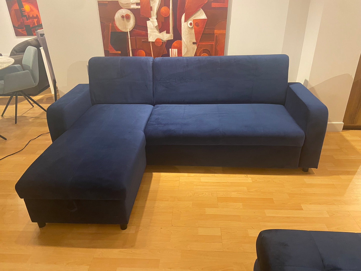 Kirsten Sectional