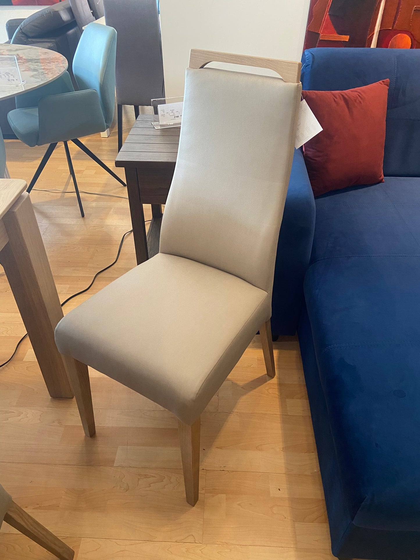 7 Piece Dining Set - Dining Table and 6 Chairs