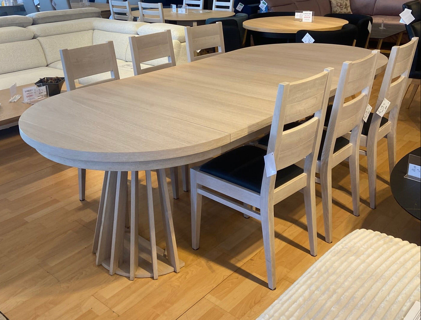 7 Piece Dining Set- 100% Oak 6 Chairs and Dining Table