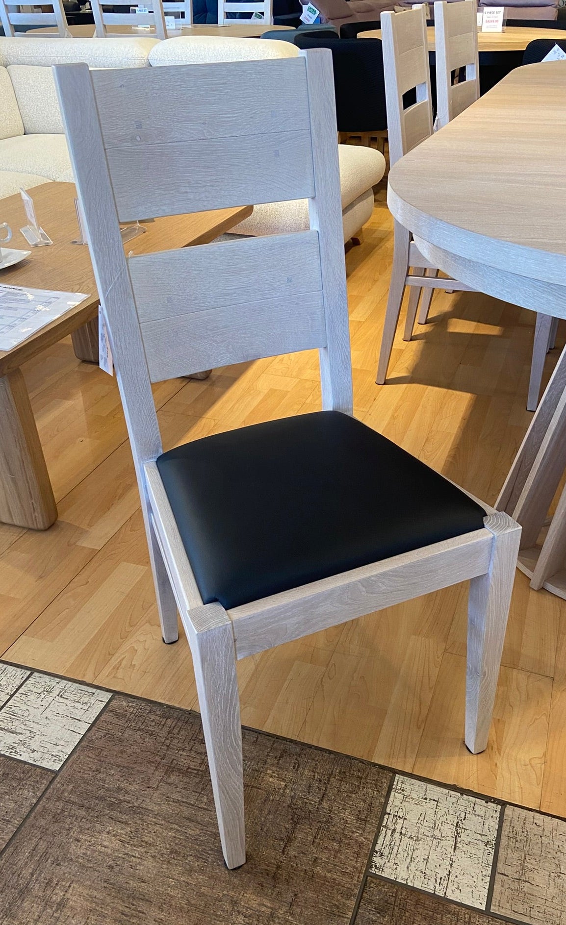 7 Piece Dining Set- 100% Oak 6 Chairs and Dining Table