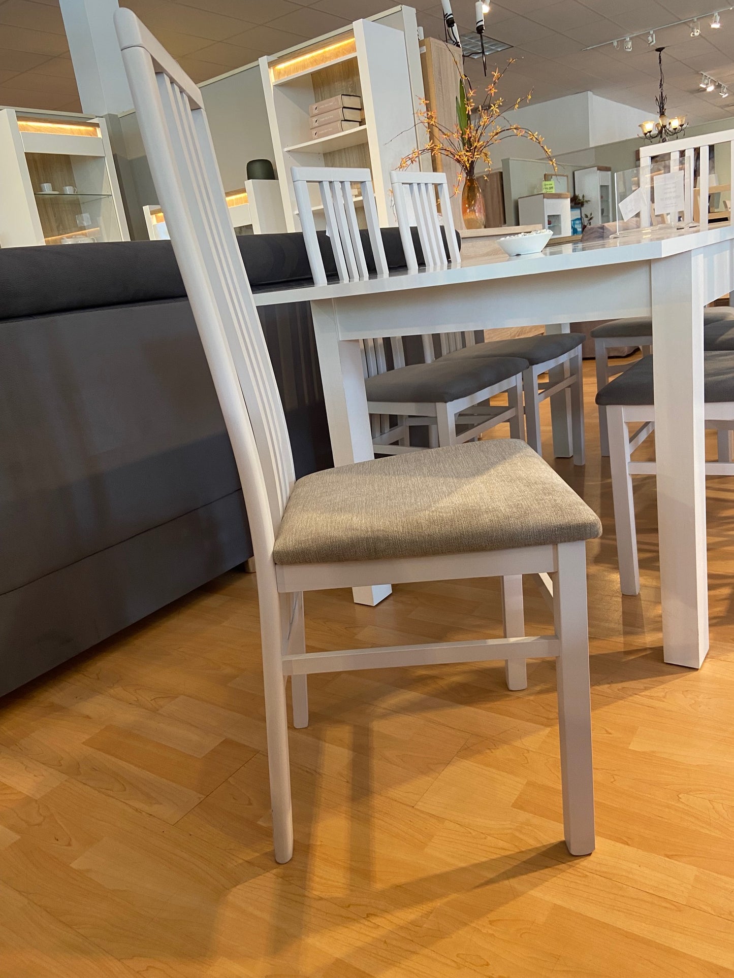 BRYK White Dinning Set