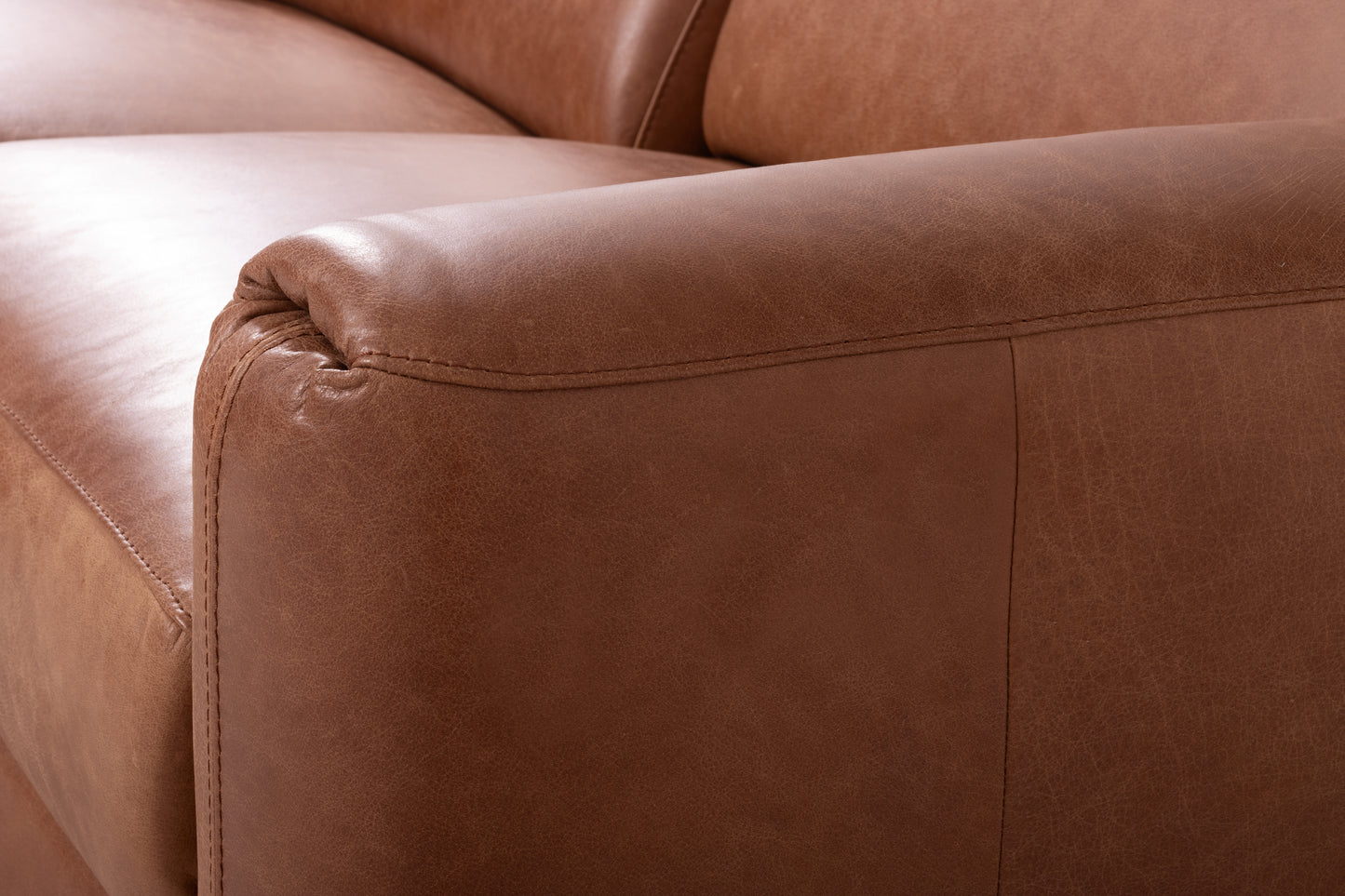 Corby (100% Top Grain Leather - Nevada Caramella)