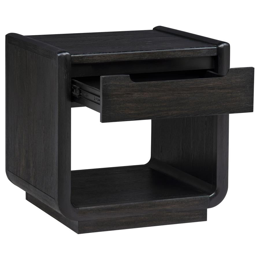 Leand End Table