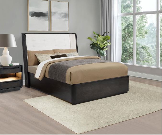 Leandro Queen Size Bed