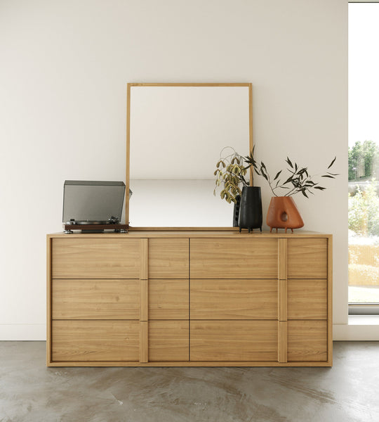 Nova Domus Berlin - Modern Natural Oak Bedroom Set